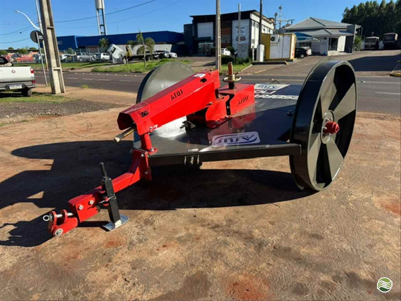 IMPLEMENTOS AGRICOLAS ROCADEIRA ROCADEIRA ARRASTO Cotramaq Tratores GOIOERE PARANÁ PR